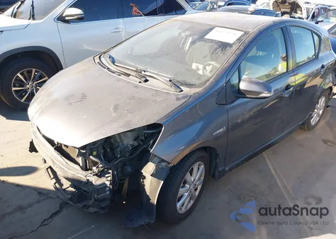 2017 Toyota Prius C Two из США, поврежденный, VIN JTDKDTB35H1598517